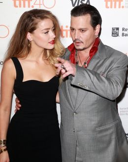 恰幅がよくなったジョニー・デップと、美しい新妻アンバー・ハード