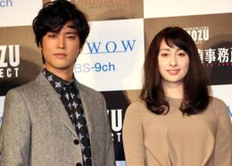 「MOZU スピンオフ 大杉探偵事務所～砕かれた過去編」に出演する桐谷健太と早見あかり