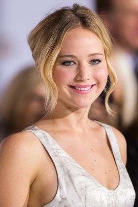 実はマイケル・ファスベンダーが本命だったといわれているジェニファー・ローレンス