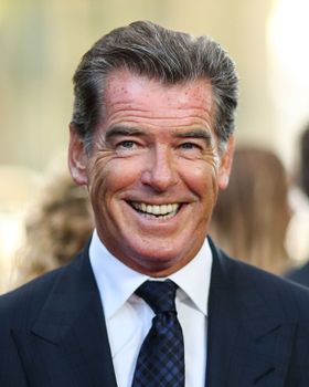 新007はこれまで同様に白人男性になると断言しているピアース・ブロスナン