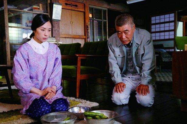 続いて出会う星谷役に柄本明