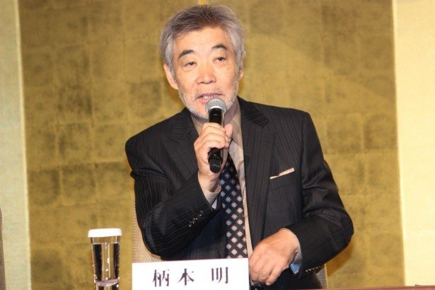 武田善ニ役の柄本明