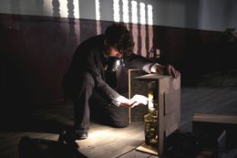 36歳の平凡な家具職人ゲオルク・エルザーが、時限爆弾でヒトラー暗殺を試みた事件を描く