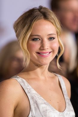 ハリウッドでのギャラの男女格差について語ったジェニファー・ローレンス