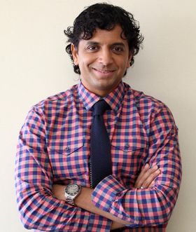 シャマラン監督がスリラー映画を引っさげ来日！