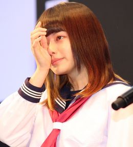 山本舞香、生合唱に感激！