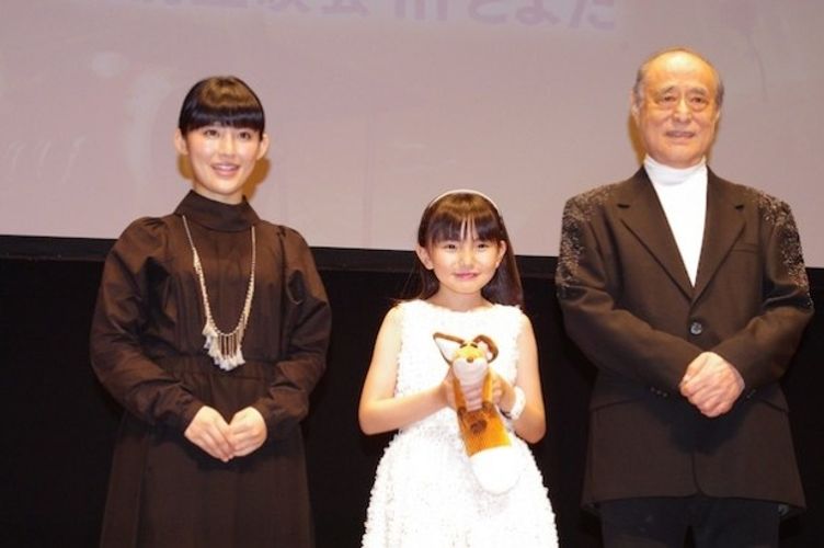 津川雅彦が​子役の​鈴木梨央を「天才」とべた褒め！ 