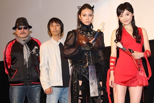 『劇場版 媚空 ビクウ』は公開中