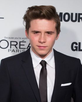 筋トレ中の写真をポスティングしたブルックリン・ベッカム