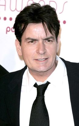 HIV感染の事実を公表したチャーリー・シーン