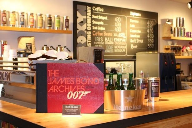 本作をモチーフにしたHeineken BAR