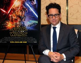『スター・ウォーズ/フォースの覚醒』のJ.J.エイブラムス監督を直撃