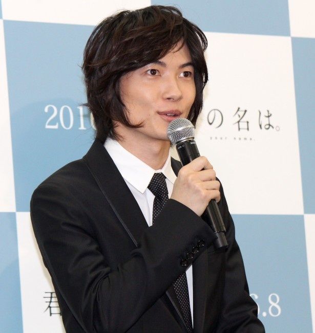 東京に暮らす男子高校生・瀧(たき)役の神木隆之介