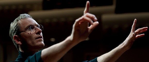 マイケル・ファスベンダーが故ジョブズに扮し4部門にノミネートされた『スティーブ・ジョブズ』(16年2月12日公開)