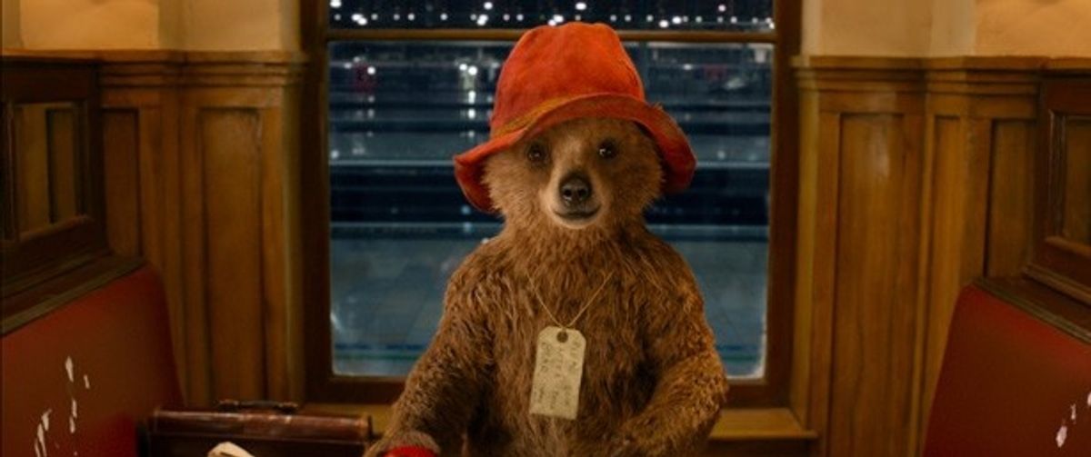 もふもふ”の野性クマが超紳士!?ギャップに胸キュン｜最新の映画