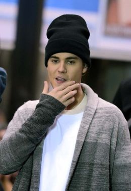 コートニー・カーダシアンと親密になっていると報じられているジャスティン・ビーバー