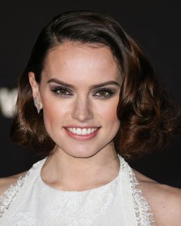 『スター・ウォーズ/フォースの覚醒』で主人公レイ役に抜擢されたデイジー・リドリー