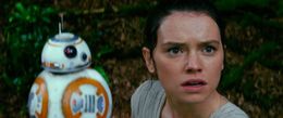 『スター・ウォーズ/フォースの覚醒』が興行ランキングで悲願の1位を獲得！