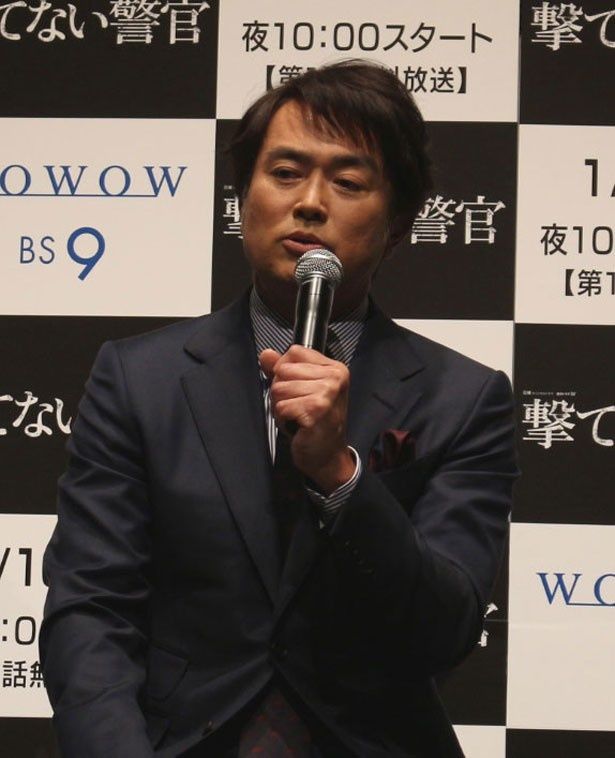 主人公の直属の上司・中田を演じる石黒賢