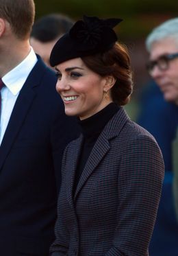 珍しくファッションが不評だったキャサリン妃