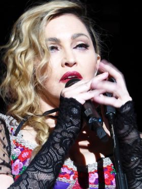 「すでにクソッタレとは結婚した」とステージで発言したというマドンナ