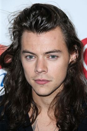 ケンダル・ジェンナーと復縁したものの二股をかけていたというハリー・スタイルズ