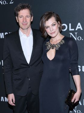 出産したばかりとは思えない美しさが絶賛されているミラ・ジョヴォヴィッチ