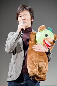 ゆうばり国際ファンタスティック映画祭2016のクロージング作品『レヴェナント：蘇えりし者』で登壇したジェシー・リー代表