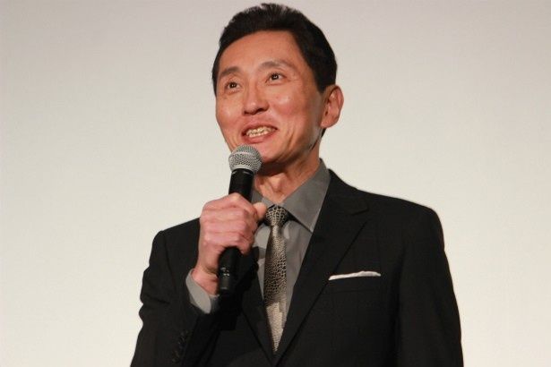 アーロの父親・ブッチ役の松重豊