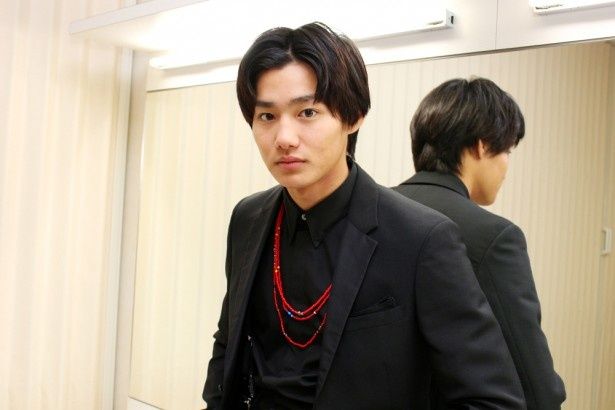 撮影を振り返ると自然と笑みがこぼれていた野村