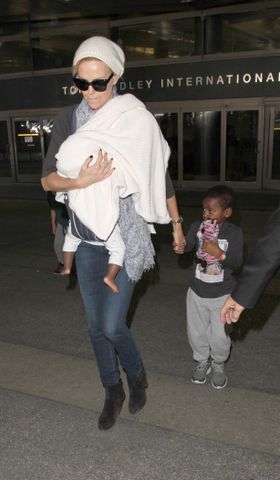 二児の母親であるシャーリーズ・セロン