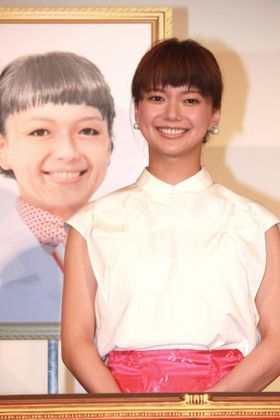 多部未華子、自身の73歳の写真に爆笑