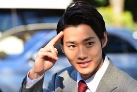 「あやしい彼女」での野村周平のビジュアルはこちら…果たして何役？