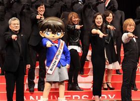 天海祐希、アムロとシャアに口説かれ大感激！