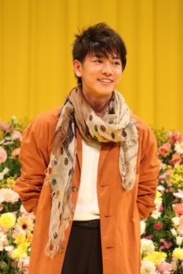 『世界から猫が消えたなら』主演の佐藤健