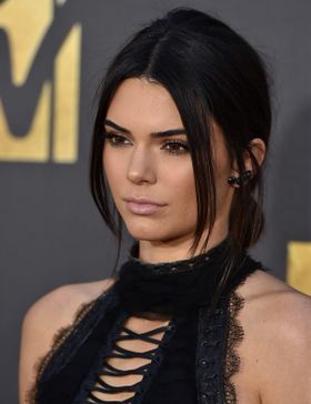 ハリー・スタイルズとの復縁に踏み切れないらしいケンダル・ジェンナー