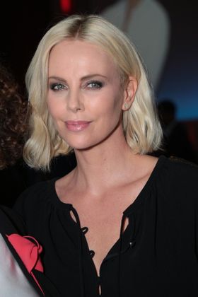 共演者とあまり良好な関係を築けないというシャーリーズ・セロン