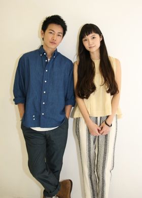 『世界から猫が消えたなら』で初共演を果たした佐藤健と宮崎あおい