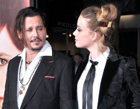 アンバー・ハードがジョニー・デップを脅していた？