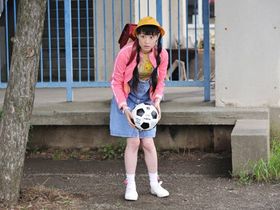 24歳の栗山千明が、果敢にも小学生役に挑戦!!