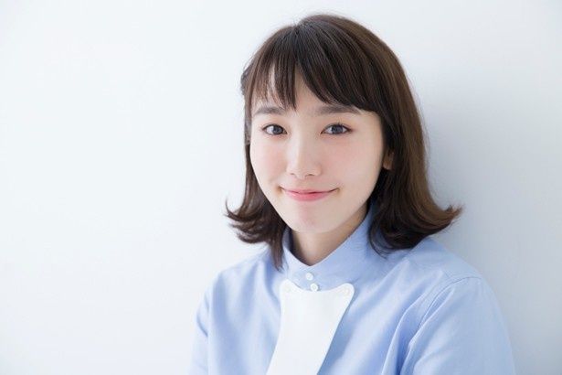 「ルックスに自信がないので、お芝居でほめてもらえるようにしたいんです」と彼女らしいコメント