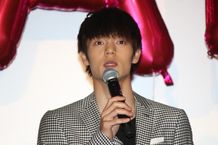 『MARS(マース)～ただ、君を愛してる～』の初日舞台挨拶に登壇した窪田正孝