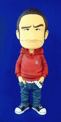品川祐 ドロップ映画 宣材フィギュア 水嶋ヒロがフィギュアに！『ドロップ』品川も大感激の出来(画像2