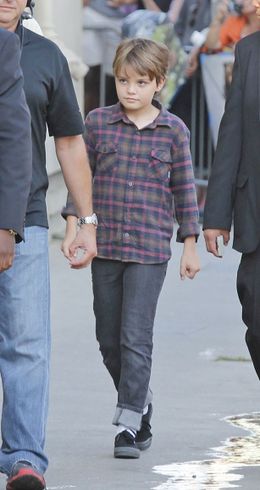 姉リリーと違い、なかなか公の場に出る事のないジャック