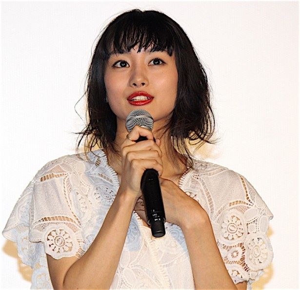 巫女であるヒロイン、ルナフレーナの声を演じる忽那汐里