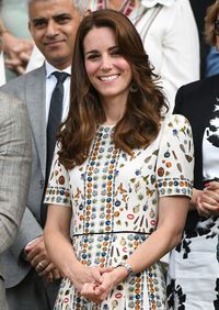 キャサリン妃、ザラのワンピースで春を感じさせる着回しコーデ