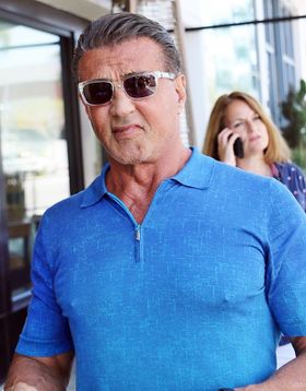 美人な3人の娘と仲が良く、70歳の誕生日も共に過ごしたシルヴェスター