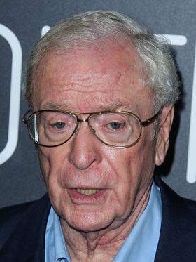 ベテラン俳優のマイケルが、本名を芸名と同じマイケル・ケインに変更