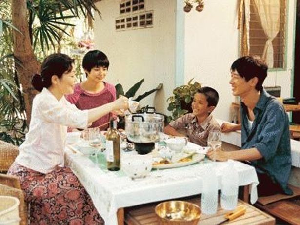 本作『プール』は、タイのチェンマイを舞台に描かれる癒しの物語
