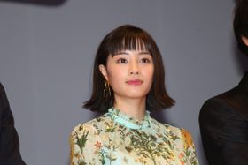 『四月は君の嘘』の舞台挨拶に登場した広瀬すず